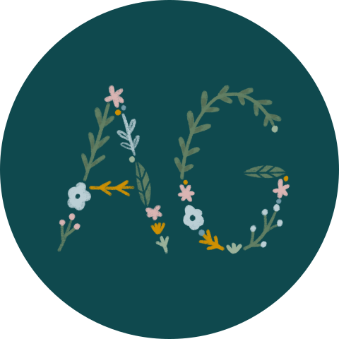 Sluitzegel rond bloem initialen | 25 stuks